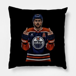 Leon Draisaitl MEMEM MIDDLE FINGER WHITE 90S Pillow