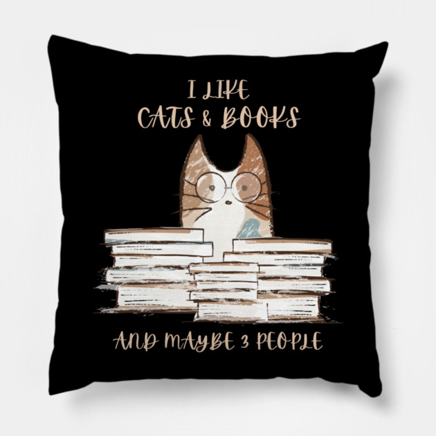 I Like Cats & Books Pillow by Champanie's Store