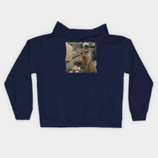 Vintage Capybara Grocery Shopping Art for Animal Lovers Kids Hoodie