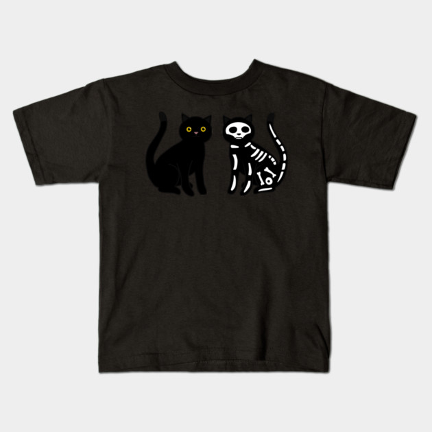 Skull Cats Kids T-Shirt by logiamerch