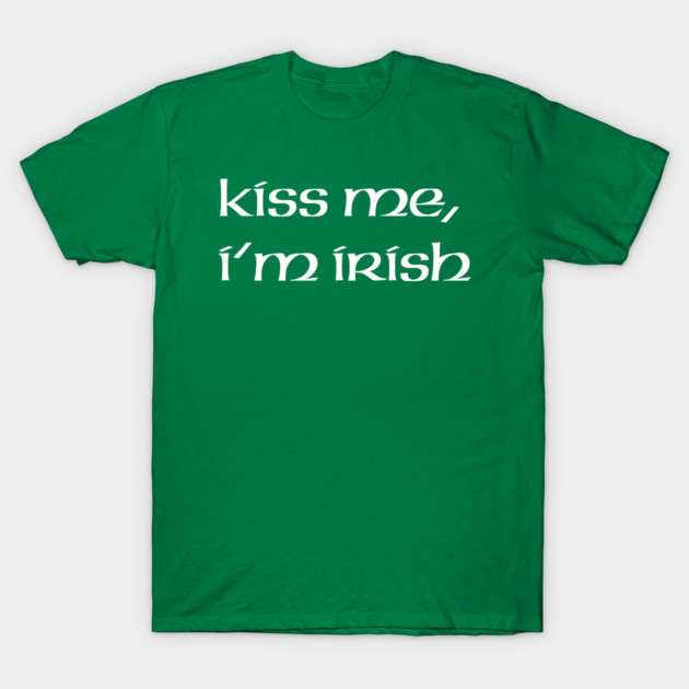 irish-girl T-Shirt by Creatifly Graphic Tees