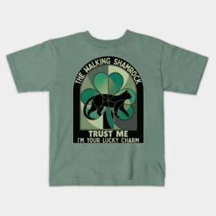 THE WALKING SHAMROCK Kids T-Shirt